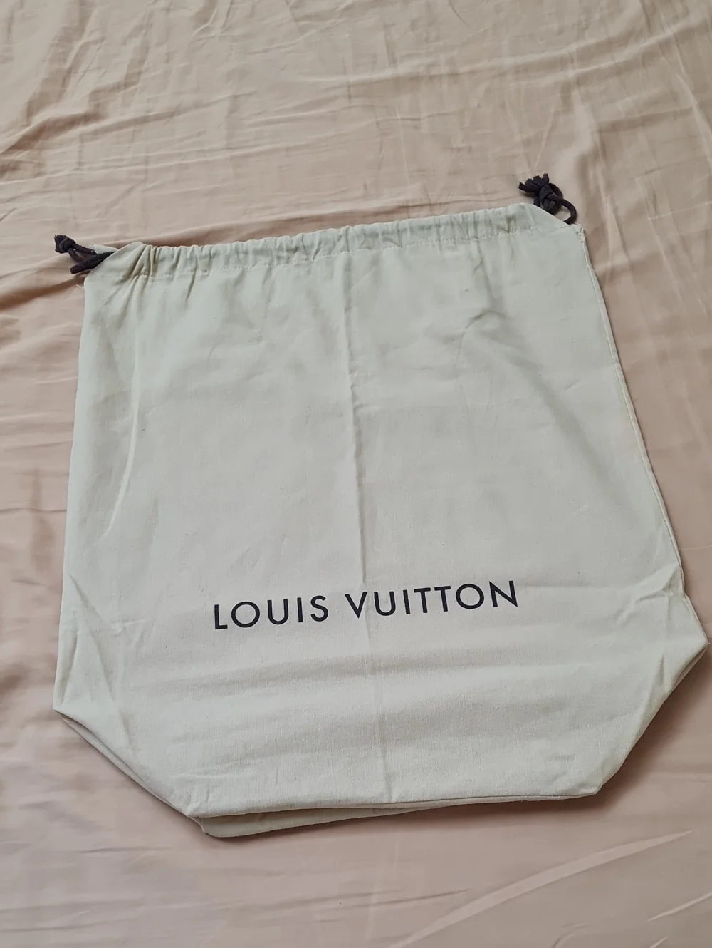 Louis Vuitton Cream Dust Bag